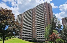 Apartment – Scarlett Road, Toronto, Ontario,  Canada for C$879,000