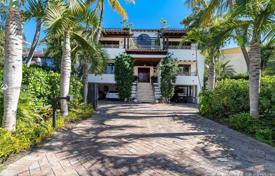 Apartment – Key Biscayne, Florida, USA for $4,600 per week