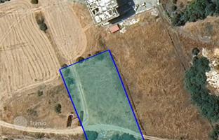 Land plot 2,817 m² in Germasogeia for 2,000,000 €