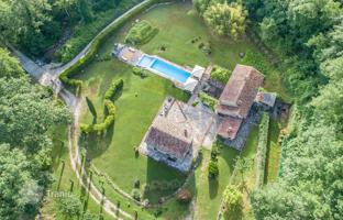4-bedroom villa 510 m² in Siena for 1,960,000 €