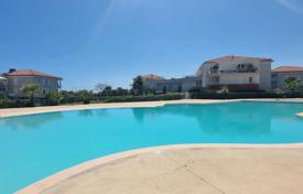 2-bedrooms apartment in Juan-les-Pins, France for 298,000 €