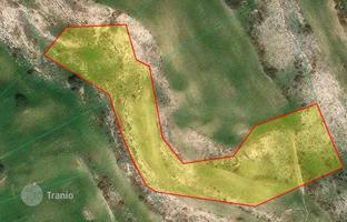 Land plot 5,352 m² in Kato Polemidia for 350,000 €