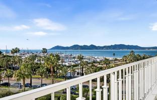 2-bedroom apartment in Cannes for 2,440,000 €