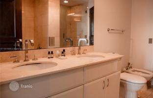 1-bedroom apartments in condo 75 m² in Miami Beach for $875,000