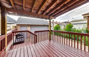 8-bedroom townhouse in Glenholme Avenue for C$1,483,000