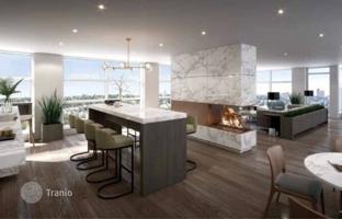 2-bedroom apartment in Saint Clair Avenue West for C$989,000