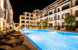 2-room apartment, in a comfortable complex, on the first line for 85,000 €
