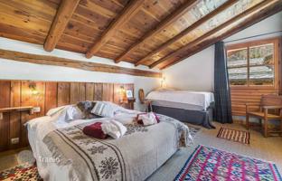 2-bedroom apartment 68 m² in Val d'Isere for 1,795,000 €