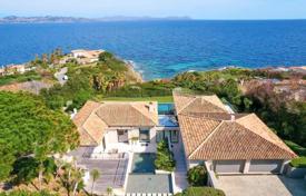 Villa – Saint-Tropez, Côte d'Azur (French Riviera), France. Price on request