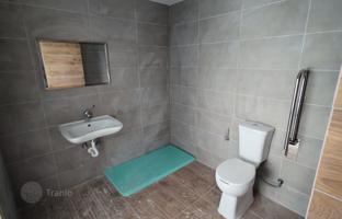2-room apartment 138 m² in Athenian Riviera for 260,000 €