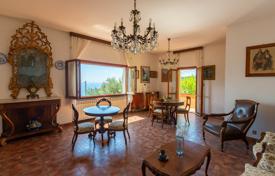 One-storey villa with a beautiful orchard and sea views on the hill of Bergeggi, Liguria, Italy for 670,000 €