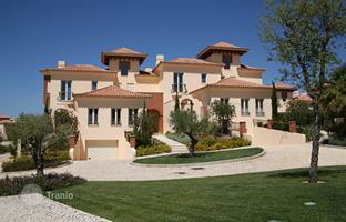 3-bedroom villa 434 m² in Faro City for 1,400,000 €