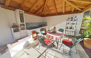 4-bedroom house 169 m² in Omišalj for 430,000 €
