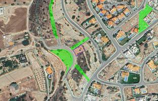 Land plot 666 m² in Germasogeia for 600,000 €