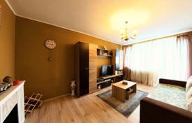 2 camere — lângă Parcul Moghioroș — circular — renovat for 95,000 €