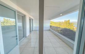 OPATIJA, CENTER — apartment in a new building with a sea view, shared pool, garage for 618,000 €