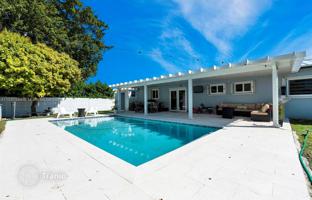 3-bedroom house 155 m² in Miami for $700,000