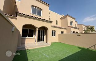 2-bedroom villa 172 m² in Dubai for $682,000