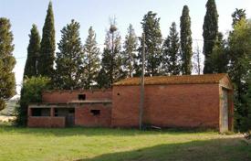 Lucignano (Arezzo) — Tuscany — Rural/Farmhouse for sale for 500,000 €