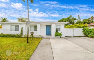 3-bedroom house 162 m² in North Miami Beach for $700,000