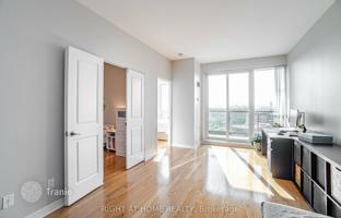 5-bedroom apartment in Etobicoke for C$801,000