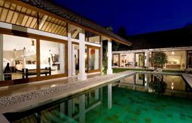 Gorgeous traditional villa with a pool, Seminyak, Bali, Indonesia for 3,550 € per week