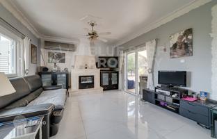 3-bedroom villa in Pernera for 540,000 €