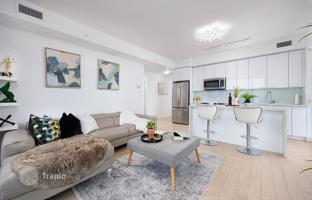 6-bedroom apartment in Etobicoke for C$905,000