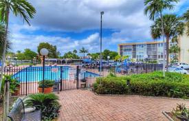 Condo – Hallandale Beach, Florida, USA for $269,000