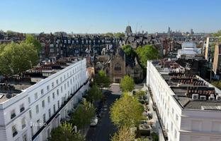 3-bedroom apartment 98 m² in London. Price on request