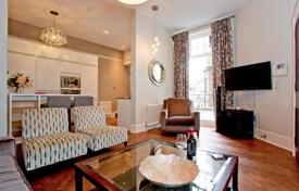 Luxury and Stunning 2 Bed with Balcony in Kensington High Street for 3,900 € per week