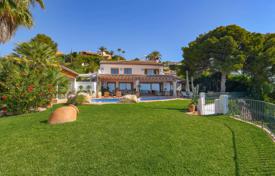 Cozy villa with a garden, a pool, a garage, a terrace and sea views, Calpe, Spain for 3,450,000 €