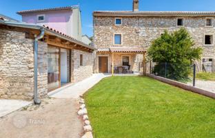 3-room house 150 m² in Ližnjan for 330,000 €