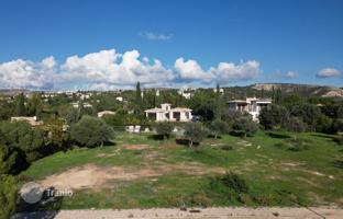 Land plot 1,409 m² in Aphrodite Hills for 440,000 €