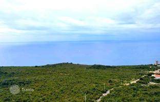 Land plot 1,150 m² in Zagora for 253,000 €
