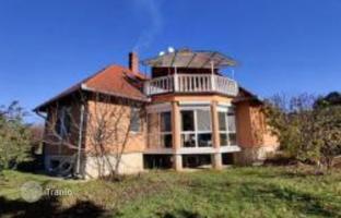 Three-storey house with a good-sized plot in Hévíz, Hungary. Price on request