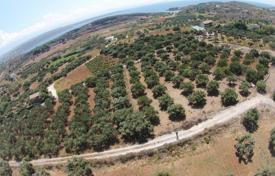 Land plot with a sea view in Horafakia, Crete, Greece for 150,000 €