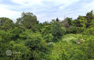 Land plot 1,040 m² in Byala for 62,000 €