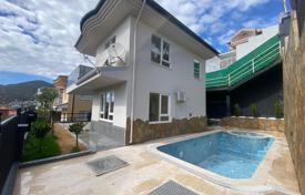 Cozy detached duplex villa for $245,000