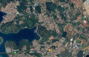 Land plot 915 m² in Pula for 665,000 €