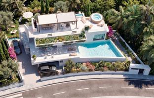 Land plot 1,083 m² in Marbella for 750,000 €
