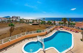 One-bedroom penthouse with stunning views in Golf del Sur, Tenerife, Spain for 240,000 €