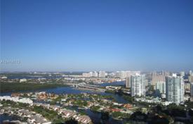 Two-bedroom apartment on the first line of the ocean in Sunny Isles Beach, Florida, USA for $860,000