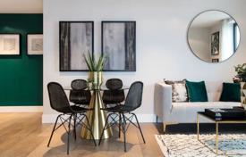 Turnkey studio apartment in a new complex, Battersea, London, UK for £456,000