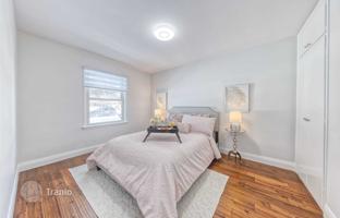 8-bedroom house in North York for C$1,650,000