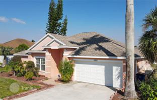 3-bedroom house 161 m² in Lehigh Acres for $340,000