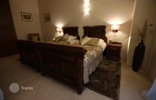 3-bedroom villa 440 m² in Juršići for 1,100,000 €