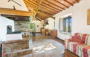 8-bedroom villa 1,000 m² in Montalcino for 2,750,000 €