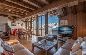 Apartment – Savoie, Auvergne-Rhône-Alpes, France for 10,800 € per week