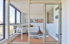 Apartment – Gerrard Street East, Toronto, Ontario,  Canada for C$828,000